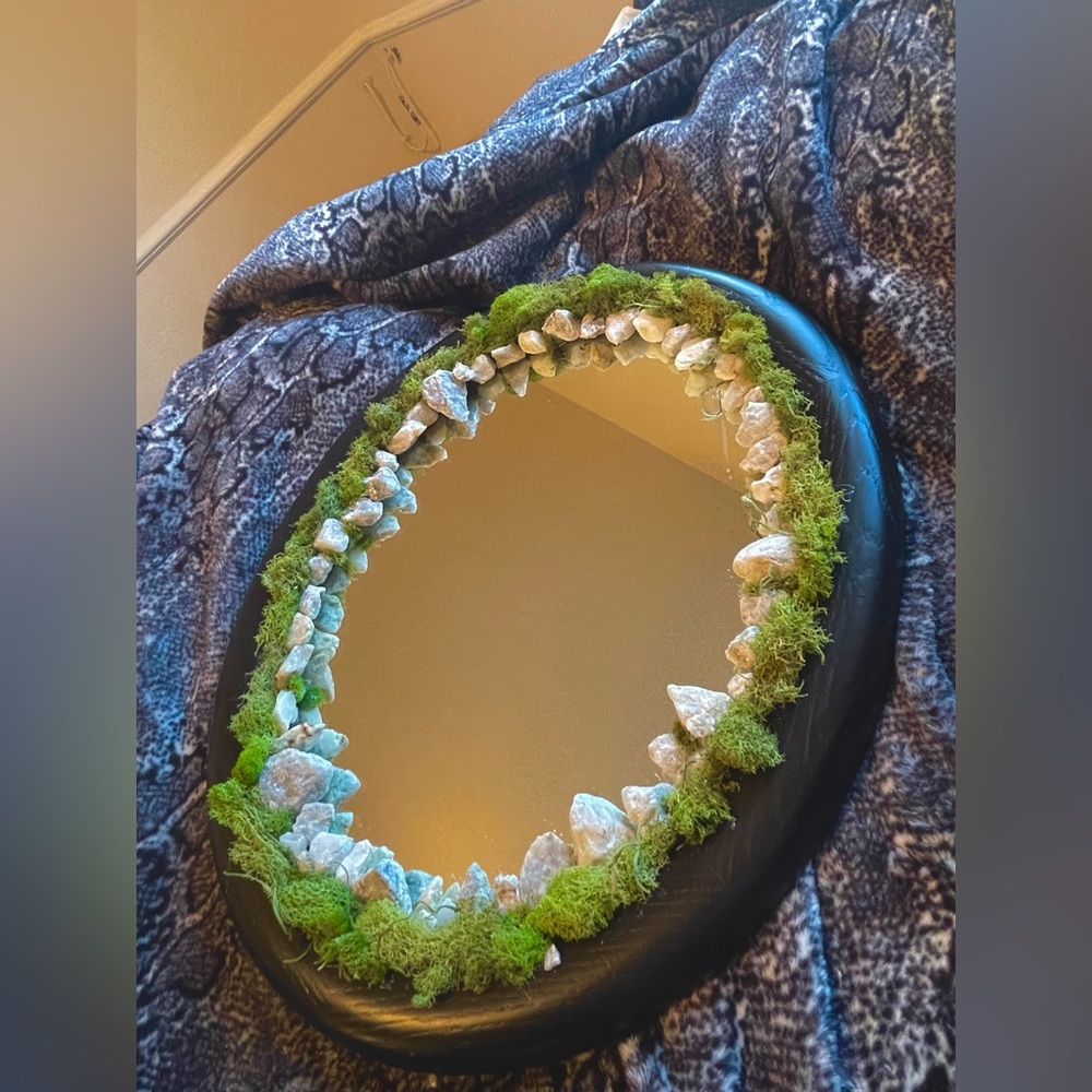 Crystal mirror